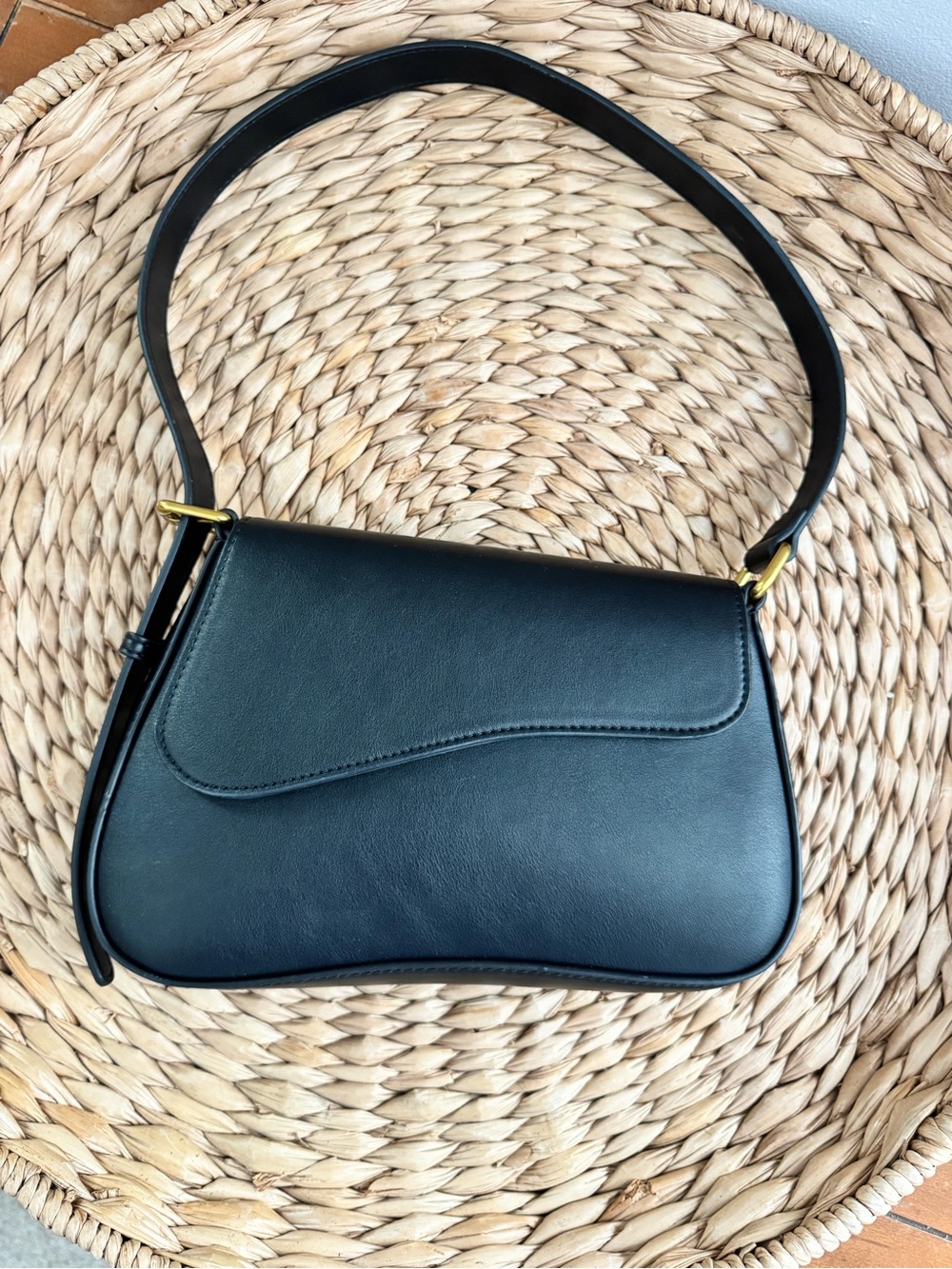 Antik Kraft Selena Shoulder Bag Stylish Vegan Leather Handbag